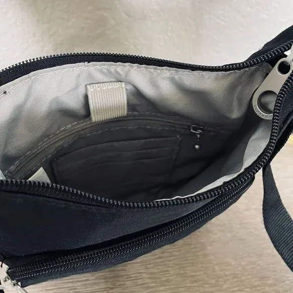 Baggallini Black Crossbody Small Purse Bag - Picture 4 of 4